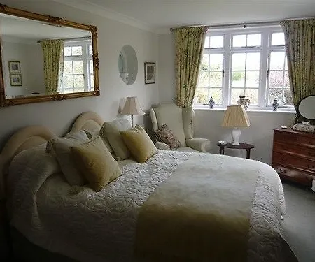 Tremoren Hotel Saint Kew